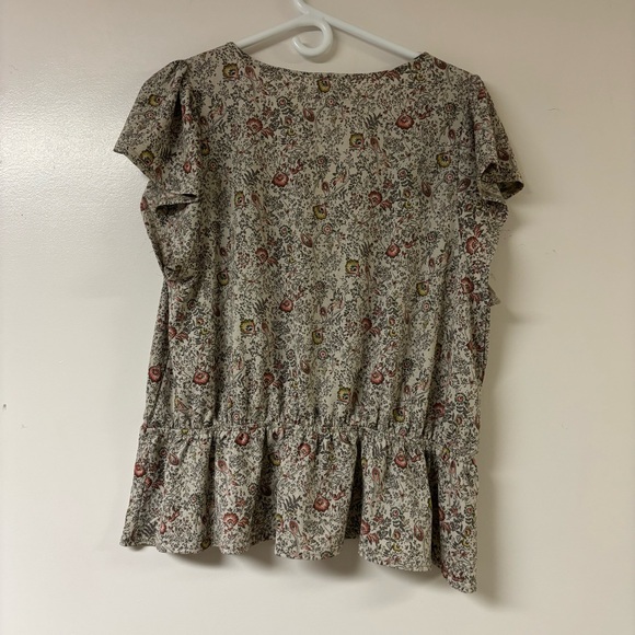 Melloday blouse gray with small flowers size large - Picture 2 of 6